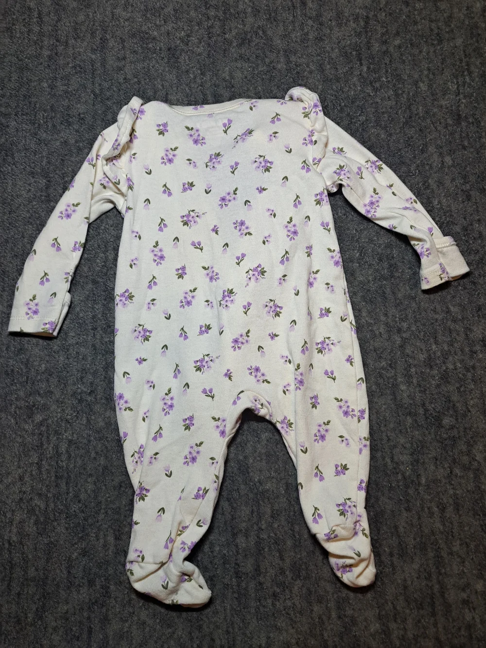 Old Navy Long Sleeved Floral Print Sleeper 0-3 Month Nwot